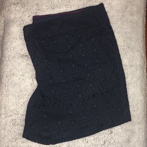 ❄️NWOT Kenar Navy Lace Shorts